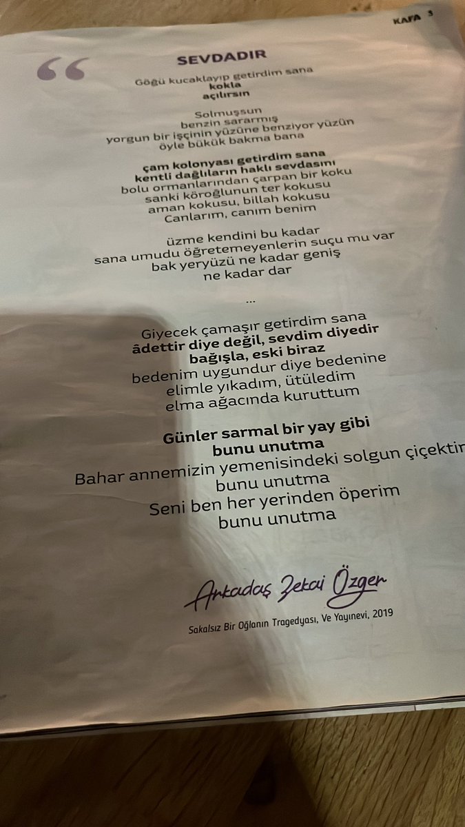 ozlem_unall's tweet photo. Bugün böyle bir şiire denk geldim🌼 https://t.co/RhnahnwvDe