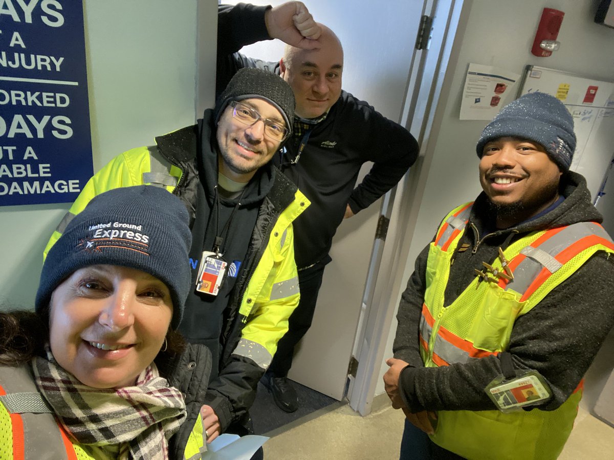 Michaela Roudabush (@roudabushmicha) on Twitter photo Another snow day in MKE! ❄️❄️This team gives exceptional customer service to our customers daily and the ramp team puts safety first!
⭐️🥶 Outstanding work Team MKE!
<a href="/UGESocial/">United Ground Express</a> #UGEteamMKE <a href="/DaveMichMiller/">Dave_Miller</a> <a href="/jeff_riedel160/">Jeff Riedel</a> <a href="/LisaPeteUGE22/">lisa peterson</a> Another snow day in MKE! ❄️❄️This team gives exceptional customer service to our customers daily and the ramp team puts safety first!
⭐️🥶 Outstanding work Team MKE!
<a href="/UGESocial/">United Ground Express</a> #UGEteamMKE <a href="/DaveMichMiller/">Dave_Miller</a> <a href="/jeff_riedel160/">Jeff Riedel</a> <a href="/LisaPeteUGE22/">lisa peterson</a>