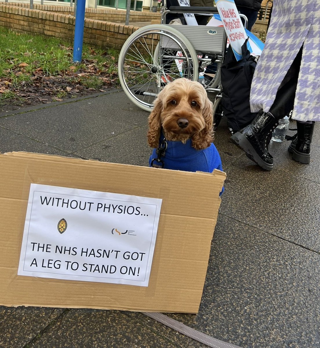 Physiotherapists had no choice but to strike today. To stand up for our current and future workforce. We are unable to provide the care that our patients deserve &amp; something needs to change #CSP4FairPay