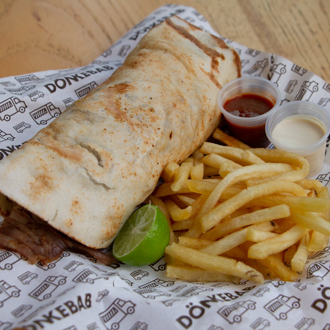 Domingo de shawarma y papas en <a href="/donkebab/">Donna Cole</a> ¡Ven a probar la mejor comida de Medio Oriente de la ciudad!🤩

#mrc #mrcoyoacán #shawarma #kebab #comidaasiática #comidaoriental #deliciosa #mercadogastronómico #mercadogourmet #foodmarket #comidaasiática #comidainternacional #surcdmx