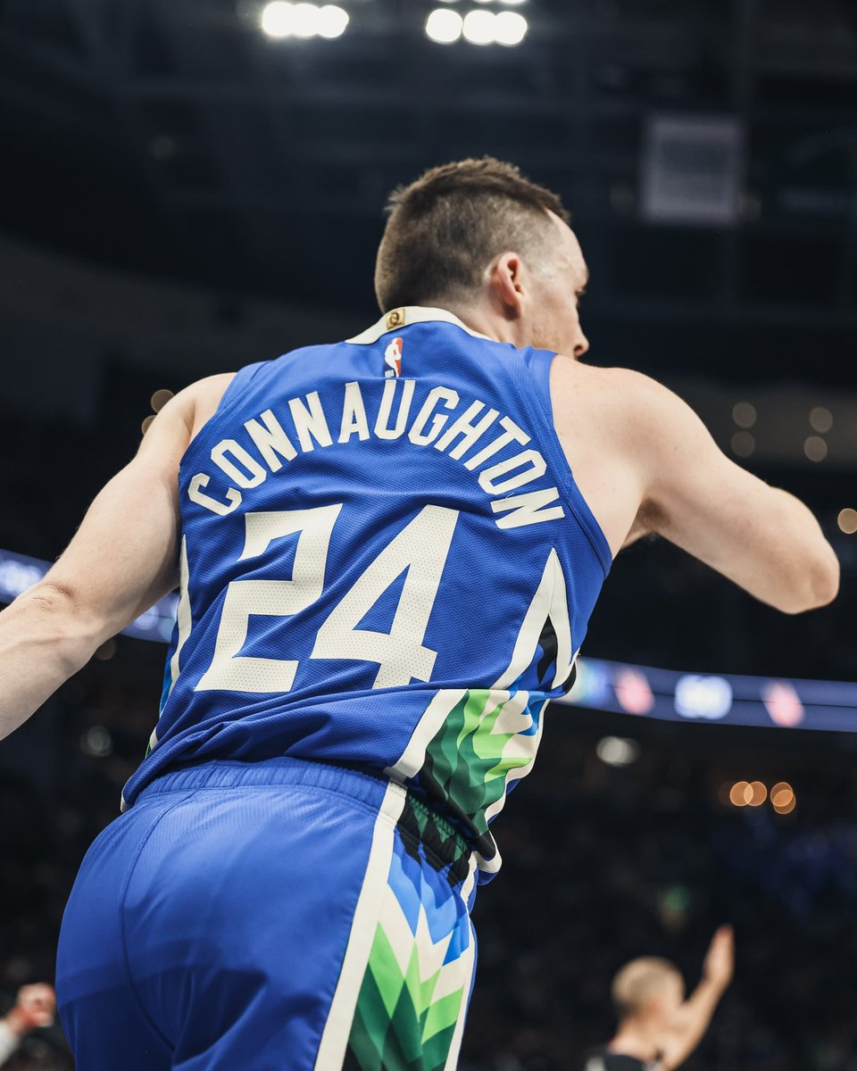 MiddlesexMagic's tweet image. 🚨📈Pat Connaughton had 19 points and 12 rebounds in 38 minutes as the Bucks defeated the Nuggets! The Middlesex Magic alum was 7/8 FG and 5/6 3FG 🔥 🔥 #MagicFamily #TheChamp #MagicInTheNBA