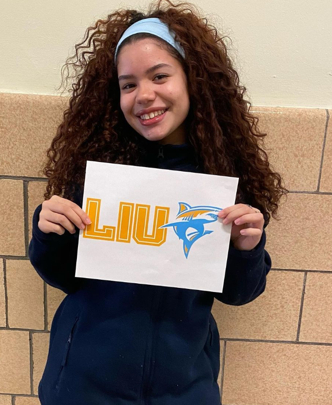 StudentLeadNet's tweet image. More college acceptances from 
@UBuffalo, @longislandu, @FAMU_1887

Congrats to the class of 2023! 

#CollegeBound #CollegeAdmissions #CollegeAcceptance
