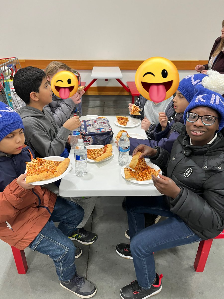 Miss Senneca tweet media