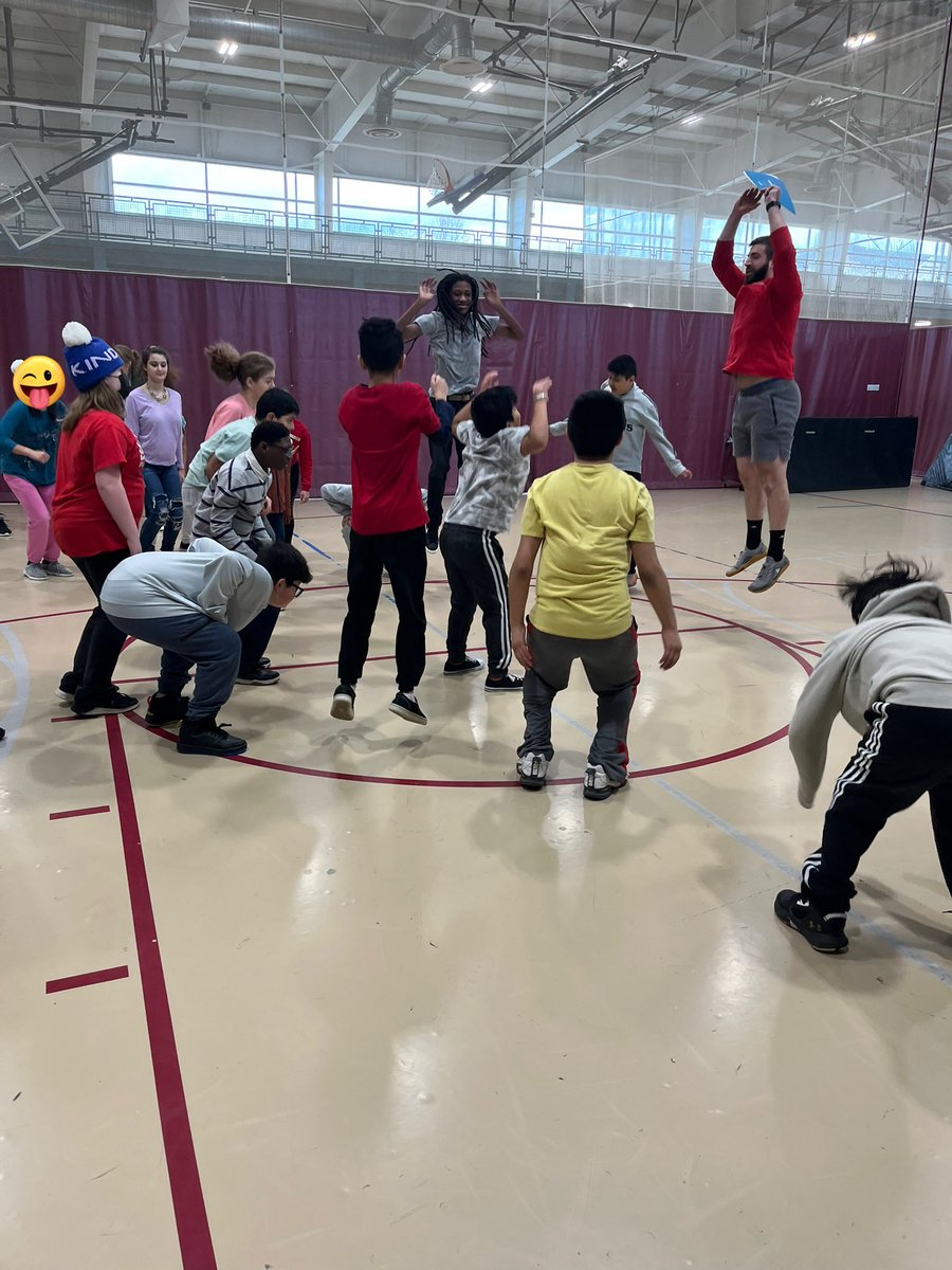 Miss Senneca tweet media