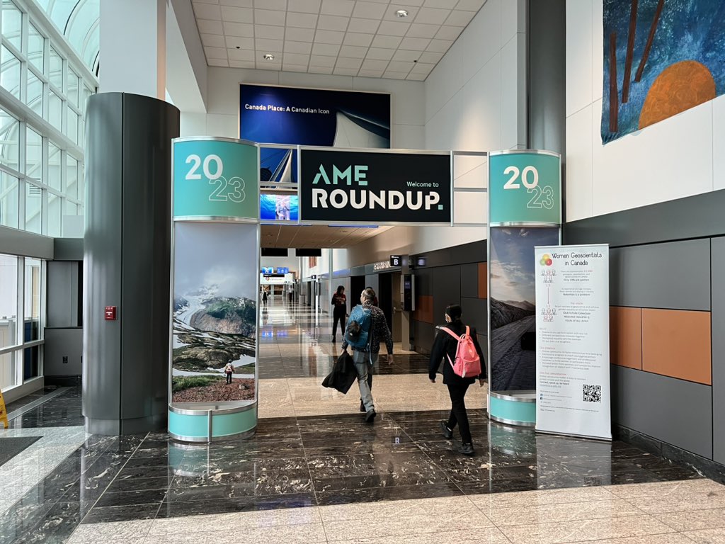 ChadPeters_NV's tweet photo. Last day of a great show at AME Roundup but I’ll be in town all week. DM me to set up a 1-1 meeting to spin around the model and discuss Tuesdays Selena project press release (highlight of 6.1m of ~1,137 g/t AgEq) https://t.co/FYJTeMengU