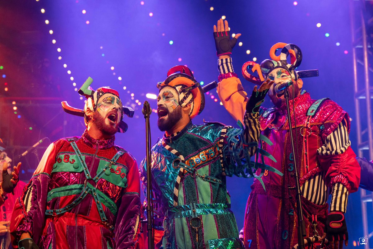 ¡Nos felicito, que bien la murga!

•

HOY
jueves 26/enero

21.50 - Movie 
22.50 - Velódromo @carnavalvelodromo 

tenemos a la venta las remeras 2023 de la murga, vení a buscar la tuyaaaa!

•
¡Nos vemos ahí🧁!