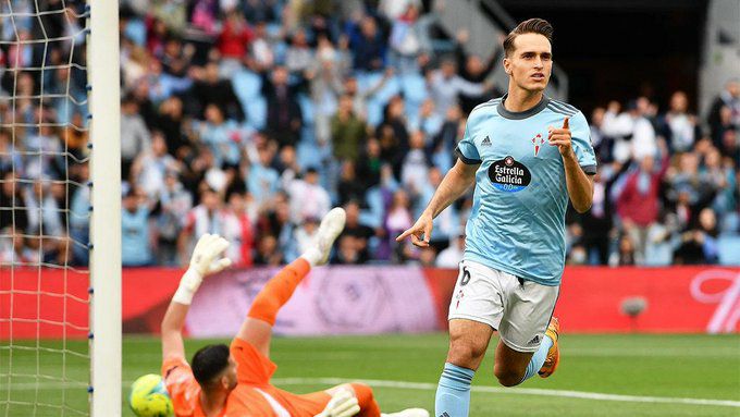 #elmercadoenfarolillo 🚨 Denis Suárez cerca de convertirse jugador PERICO ✅ El gallego jugaría con el Espanyol hasta final de temporada 🗣️ Tiene un acuerdo verbal con el Villarreal para llegar en verano 🗞 Vía: MARCA (3⭐️) @Farolillo_RCDE @Farolillo_VIL @Farolillo_CEL