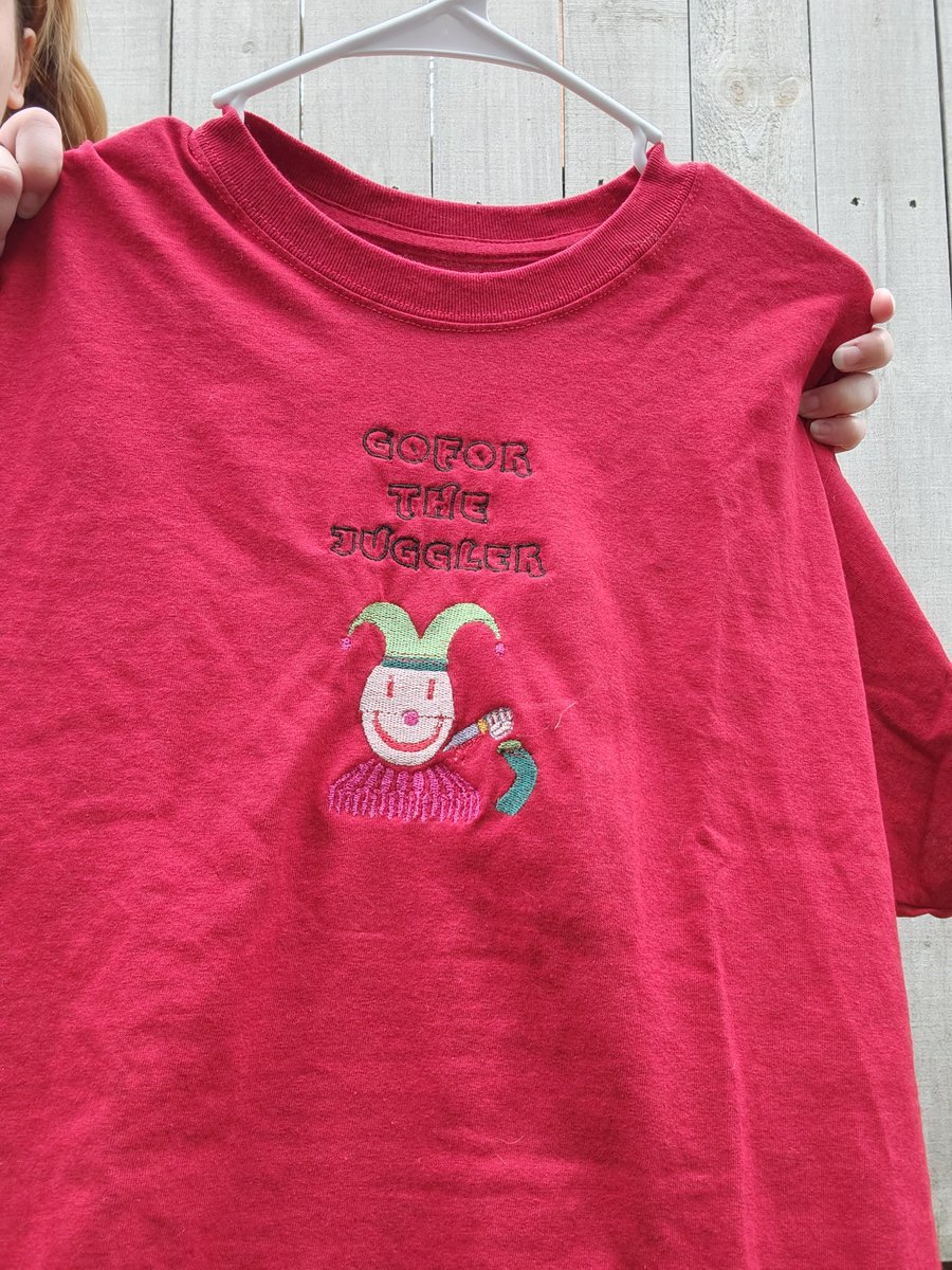miserable_fool's tweet photo. Two fun new shirts on my etsy, go check them out! They're both adult large and one is on sale 👀 

#etsyshop #smallbusiness #shopsmall #queerartist #embroidery #tshirts #clowncore #jesters https://t.co/mASNXhzzlT