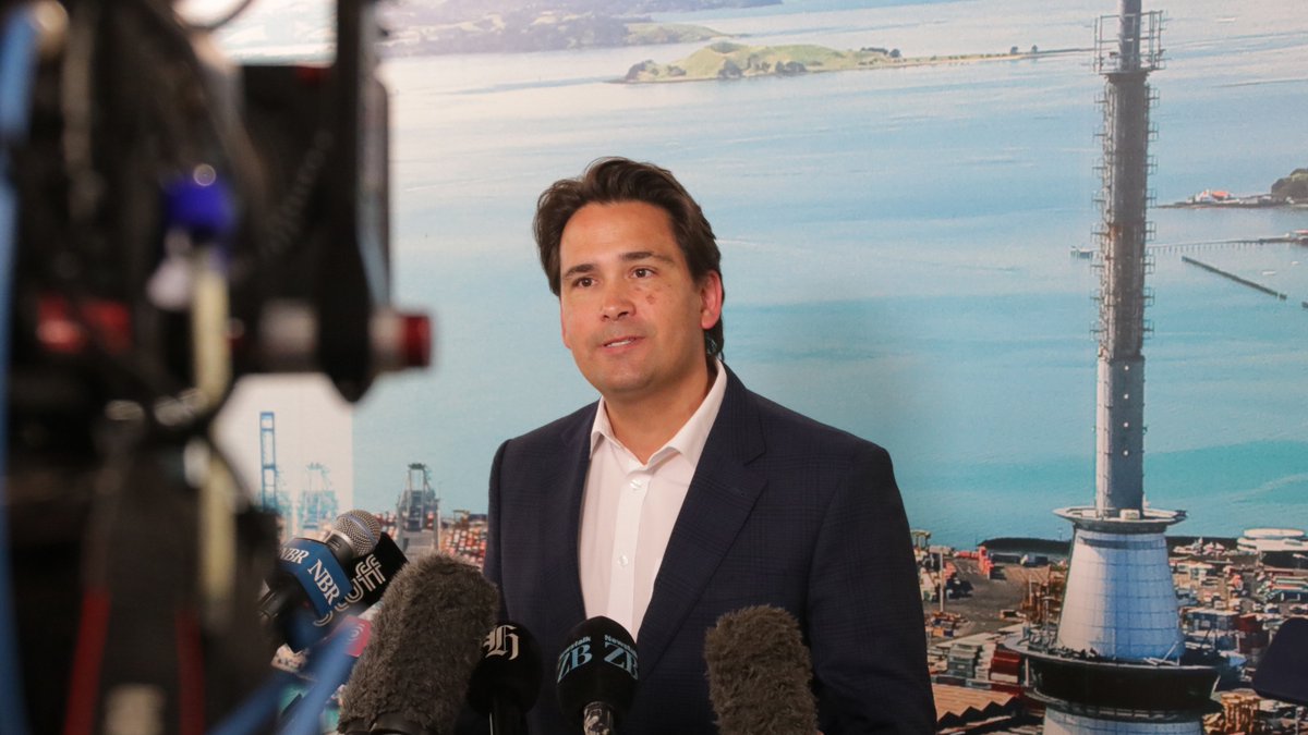 Simon Bridges (@simonjbridges) on Twitter photo The <a href="/aklchamber/">Auckland Business Chamber</a> hosted PM <a href="/chrishipkins/">Chris Hipkins</a> yesterday for his first meeting with Auckland business leaders.
It was a wide-ranging and constructive discussion centred on the major issues and pressure points confronting business. The <a href="/aklchamber/">Auckland Business Chamber</a> hosted PM <a href="/chrishipkins/">Chris Hipkins</a> yesterday for his first meeting with Auckland business leaders.
It was a wide-ranging and constructive discussion centred on the major issues and pressure points confronting business.
