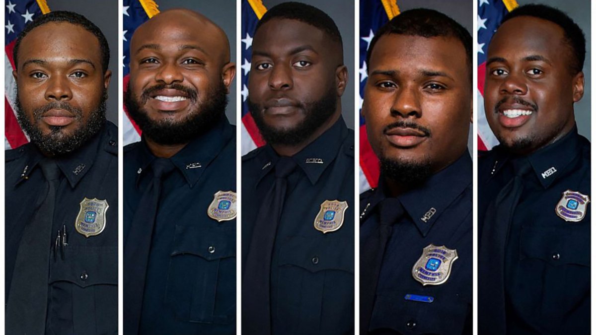 All five former Memphis police officers who were fired for their actions during the arrest of Tyre Nichols earlier this month have been charged with murder, according to Shelby County court records. Full article:suncityradio.fm/?p=article&c=W…