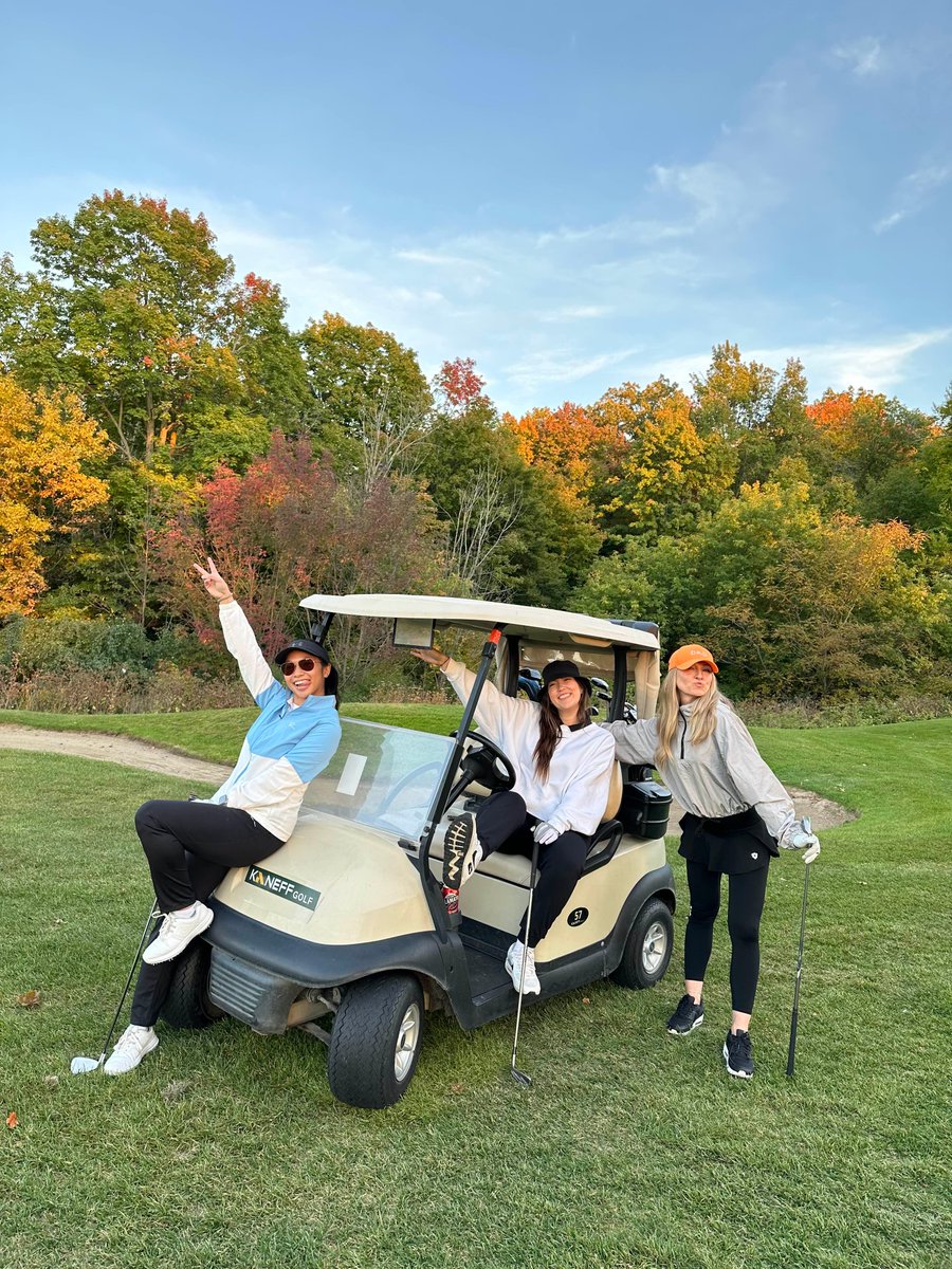 Living their best life.

@golfingwithgo @brooklyngolfs @asiamagdalena