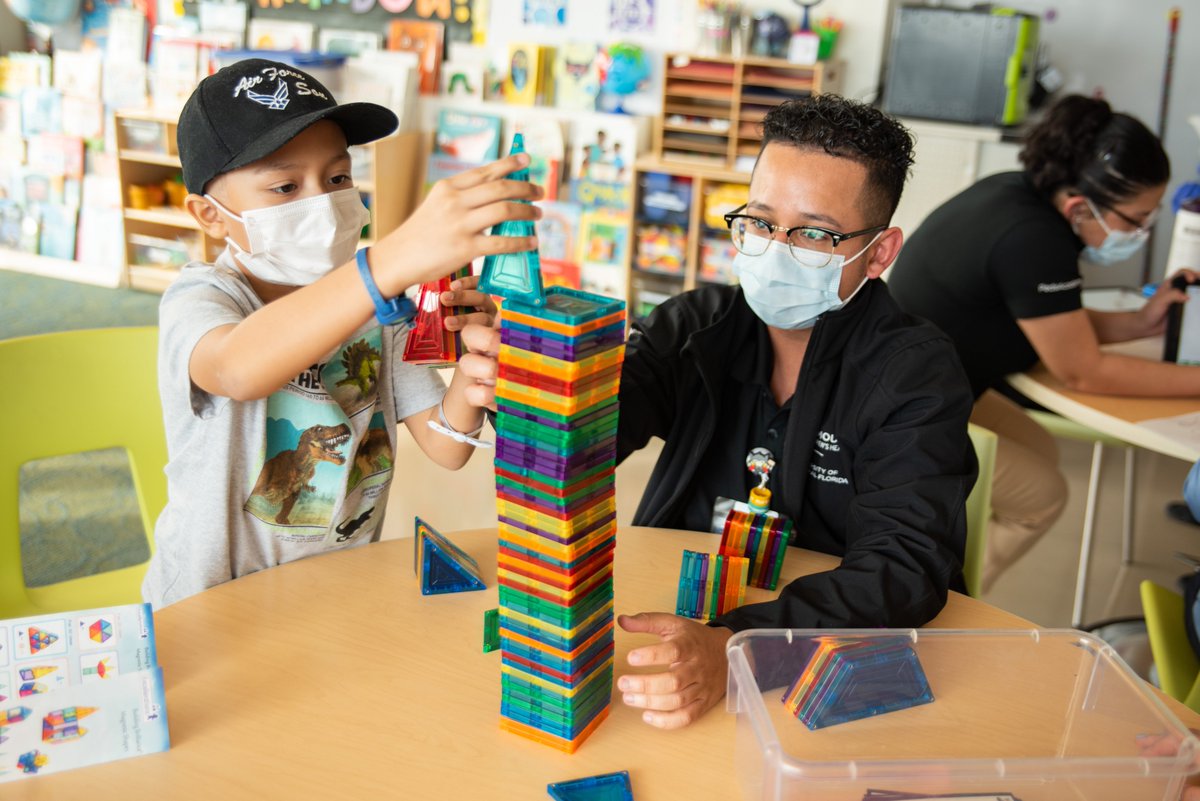 UCFCCIE's tweet photo. Did you know that through @ucfteachered’s partnership with @Nemours, our teacher candidates have the unique opportunity to change lives by participating in a hospital-based internship program at @PedsAcademy? Check it out! #ChargeOn 🖤💛https://t.co/xXBWuQdFpb https://t.co/uroJf4gN5I