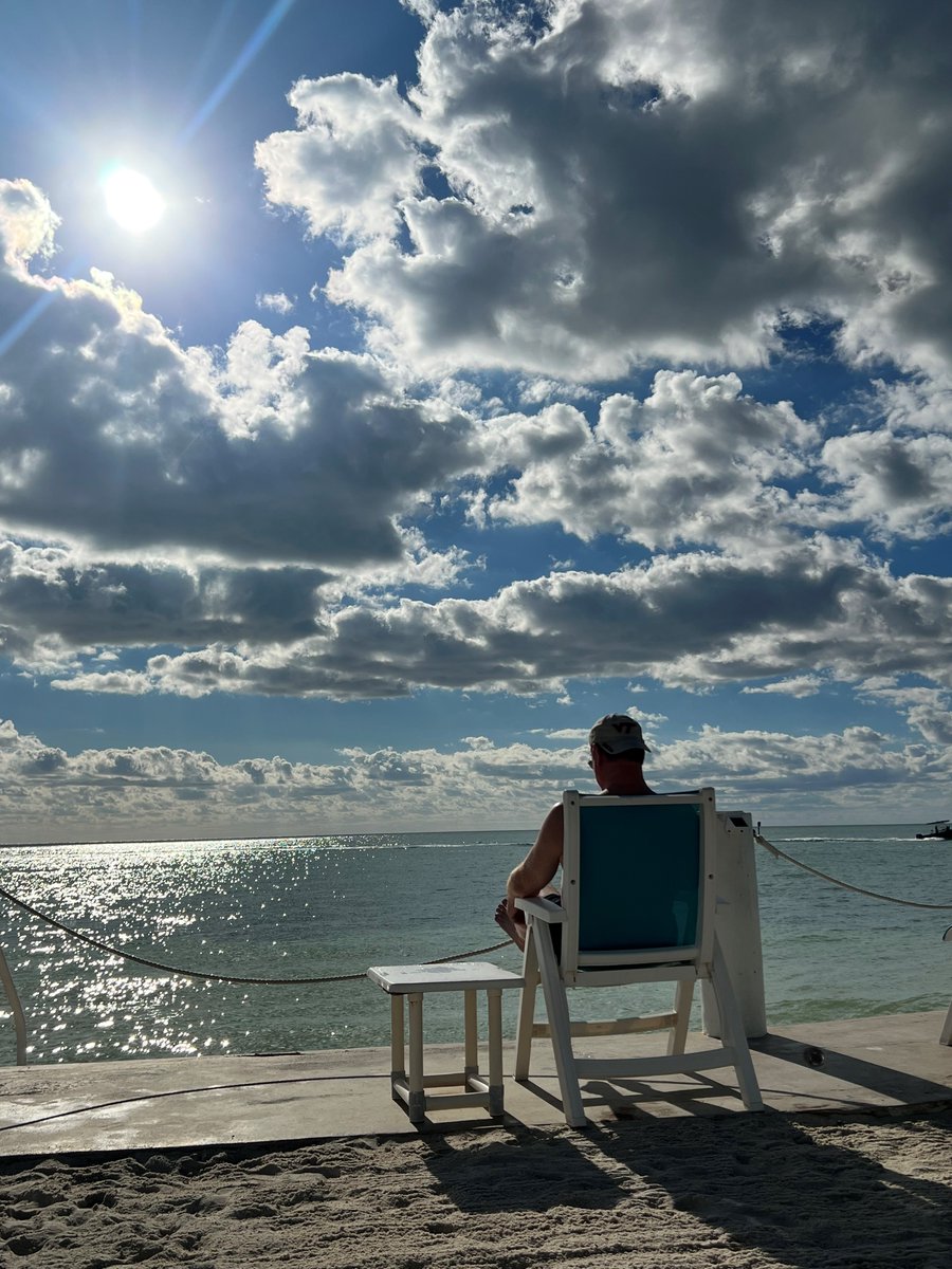 What a great start to 2023 with a warm tour through the Florida Keys! #KeyWest #floridakeys #MarathonFlorida #islamorada #Furywateradventures #snorkle #scuba #KCBReality