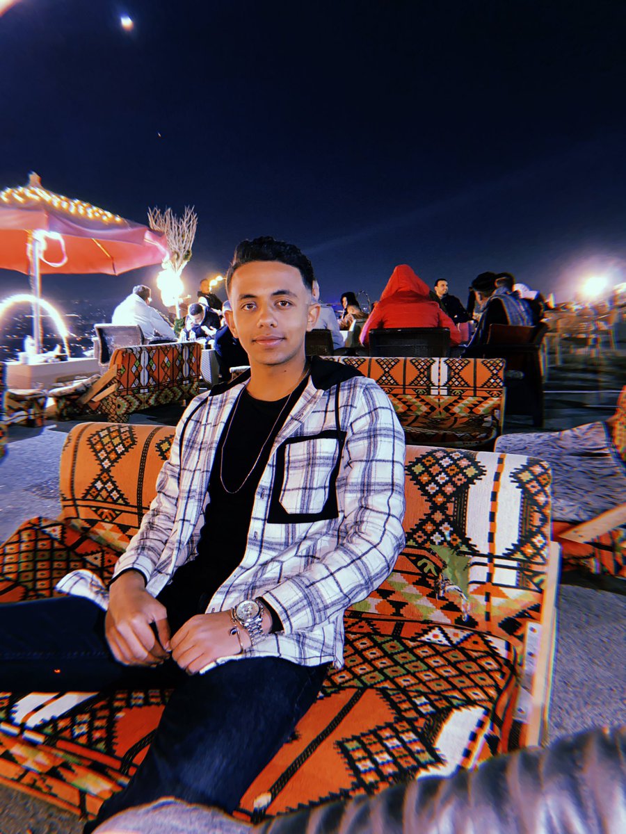 Hazem_mamlook's tweet photo. انتي وشوقك والله😂Bad boy &amp; goodboy https://t.co/oPdJ1wp9i3
