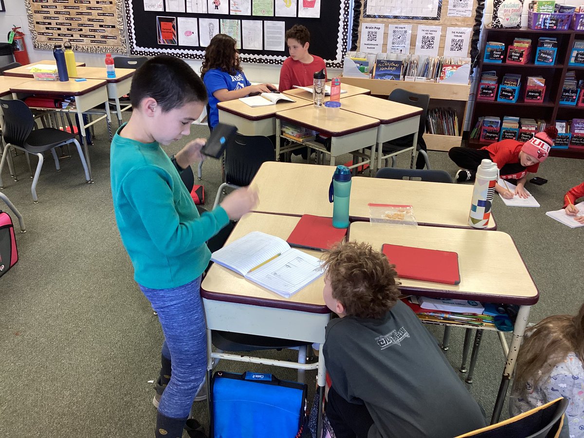 Mrs.Barry 5th North Barrington tweet media