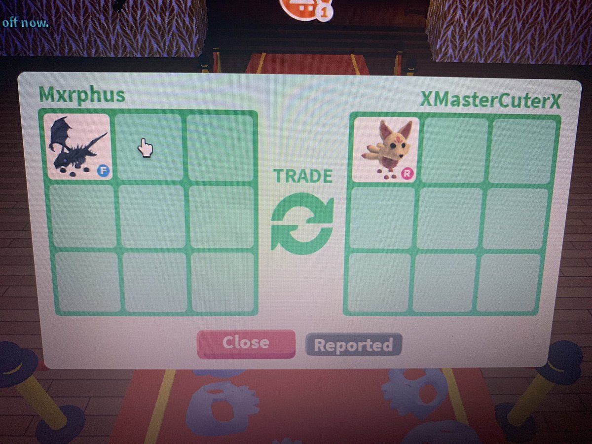 Straw_Ic's tweet photo. #roblox #adoptme
Hello guys I recently got my shadow dragon scammed, the person that scammed me promised me they would give me 17k robux and they didn’t ! If any kind person out there wants to buy it for me I’ll be really grateful

Thank you so much
https://t.co/SU6UOhlxBn https://t.co/7NQvNPAnbu