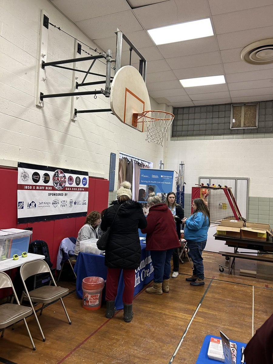 GOTVaxIowa's tweet photo. Our 2023 Healthy Start Pop-up Vaccine Clinic was a success! Thank you to our sponsors:
@commhealthqc 
@Amerigroup 
@genesishealth 

It’s always inspiring to see everyone come together to help our #community stay safe and #healthy 💪

#clintoncounty #iowa #CovidVaccines #COVID19 https://t.co/O3126GmcLd