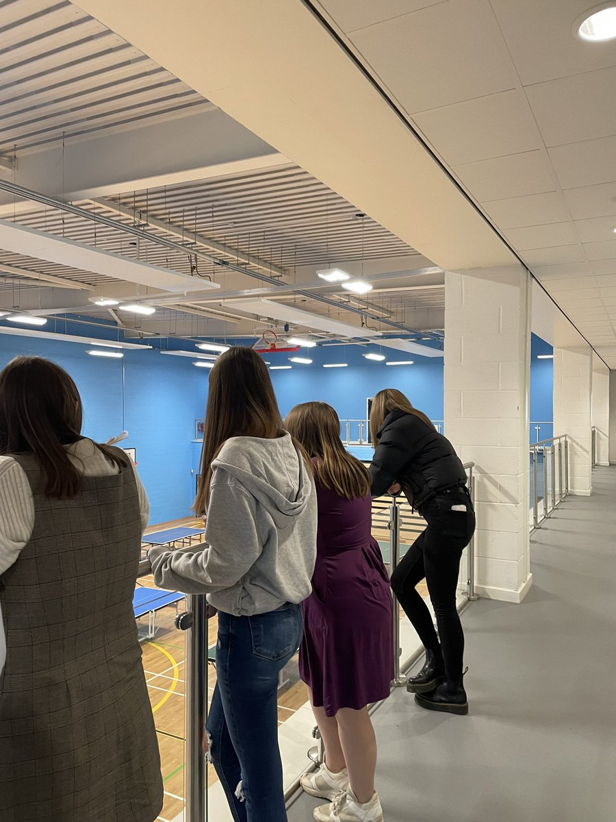 Mrs Spence Art tweet media