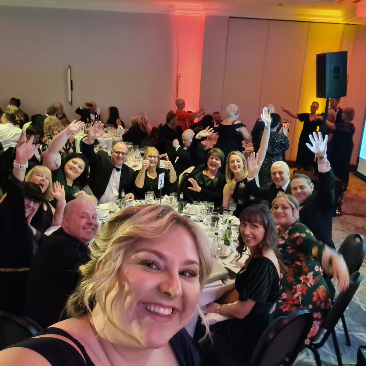 Selfie number 2! <a href="/GBcareawards/">GB Care Awards</a> #thefieldbayway #goteam 💚✨ #gbcareawards