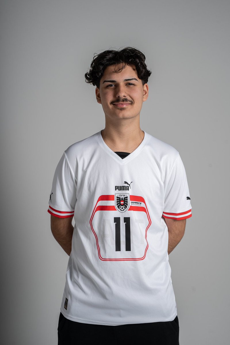 yigityz_ tweet media