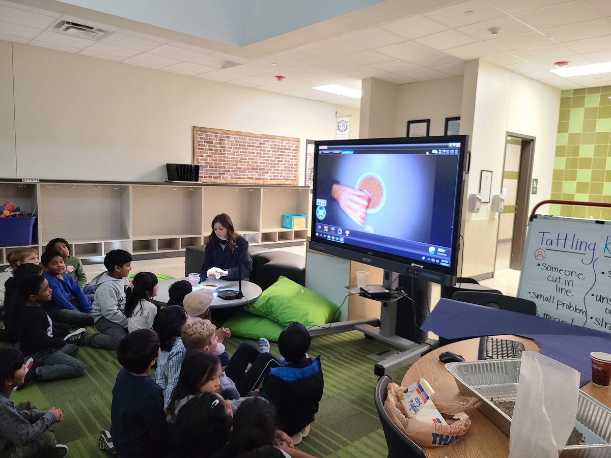 Mrs Barone's Firsties tweet media