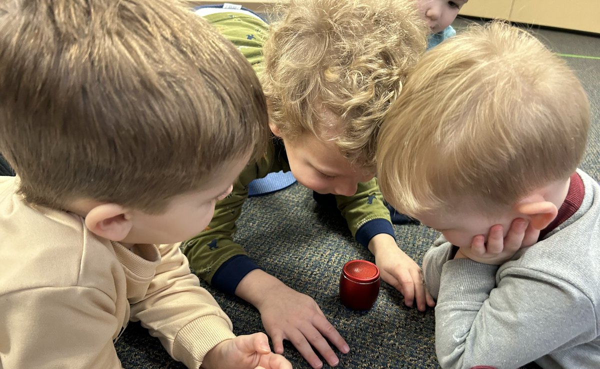 YoGalore's tweet photo. I teach a fun yoga class…and my class thinks my speaker is the coolest thing ever. 🤣 #toddler #toddlers #toddlerlife #toddleryoga #toddlerplay #yogaforkids #kidsyoga #movementactivities #lessonplans #preschool https://t.co/UKCX3S1ZeE