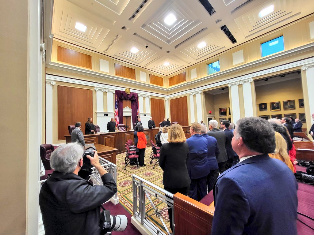 TheFlaBar's tweet photo. If you'd like to watch today's Pro Bono Awards Ceremony, there are several ways to do that.
You can watch it on Facebook Live on the @flcourts page here: https://t.co/djjjsRZCr8
You can watch it on the @floridachannel https://t.co/Lboal6ftk6
Or the Sup Ct.'s YouTube channel. https://t.co/o7edyzdkvj