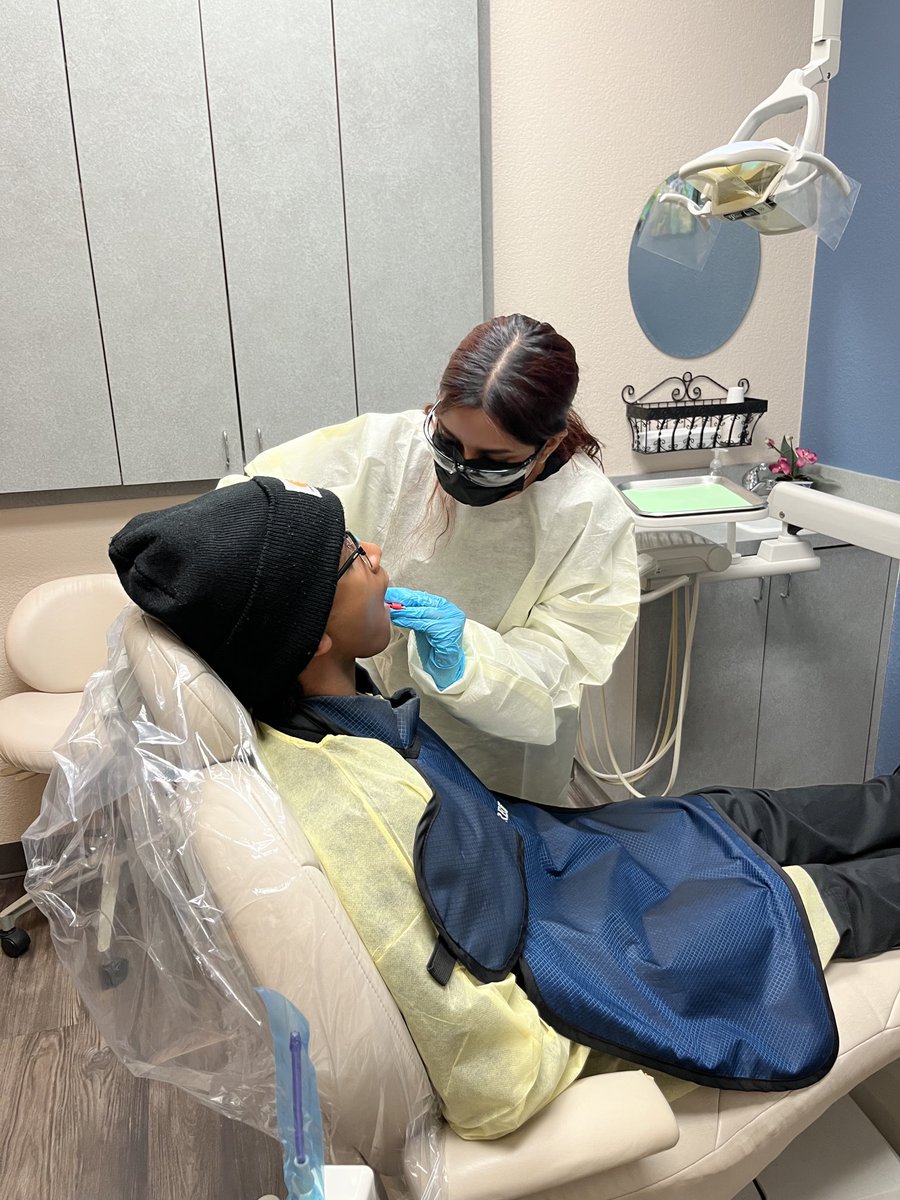 grctcdental's tweet photo. Thank you Oak Tree Dental for hosting our awesome @GR_CTC dental assisting students, Eric and Riya! 🦷 #dentalexternship #handsonwork #thegisdeffect https://t.co/oQYI0LuGE2