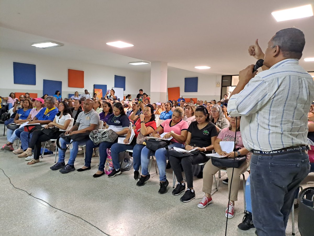 Prof. Leonardo Alvarado tweet media