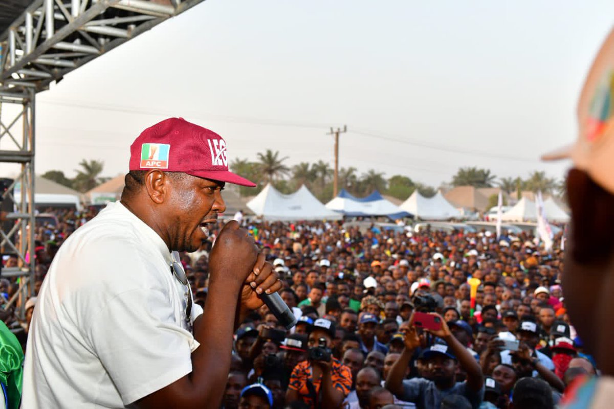 kennymonet's tweet photo. Yala: Mammoth crowd declares total support for APC, Tinubu, Ayade and Otu in overwhelming show of love https://t.co/owC4Enixa5