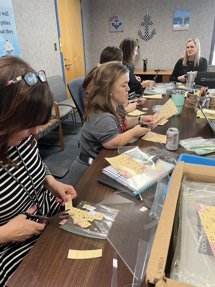 Today I had fun hanging out with the awesome kindergarten team! They are creating word tile boards to provide hands on learning for students. After PD on the science of reading (LETRS), they wanted to take the initiative to create some new materials. #KindergartenRocks