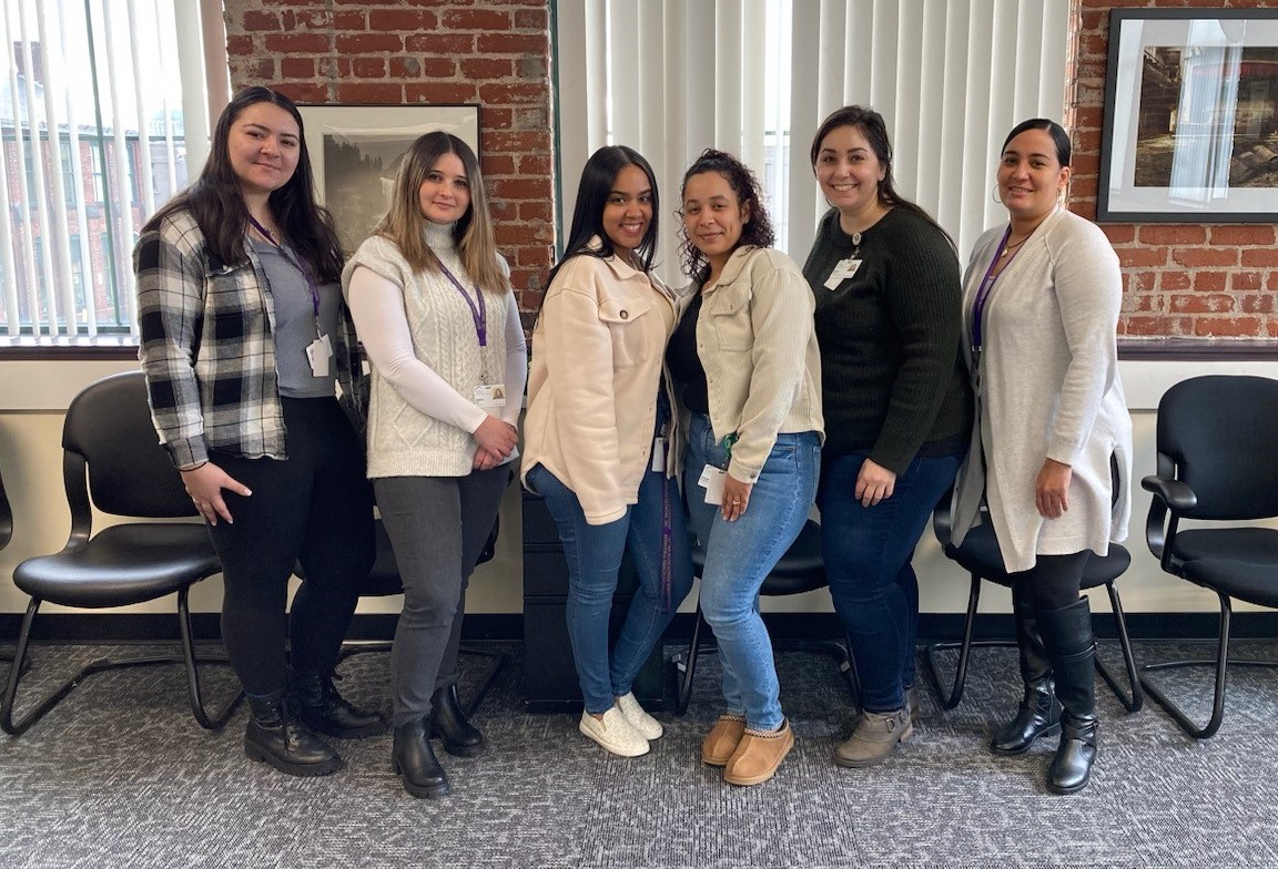 BHNmass's tweet photo. Meet the welcoming staff at BHN WellBeing in Springfield! They're here to support you, your family and all community members dealing with mental health &amp; substance use challenges when and where you need support. Visit https://t.co/Pxbt2BekVK or call  413-301-WELL to learn more. https://t.co/u32zpyOCIR