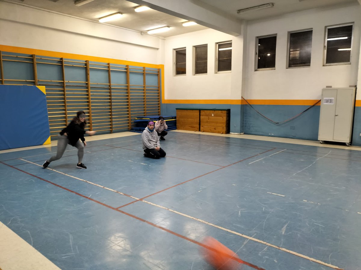 Hoy nos hemos puesto en la piel de las personas con diversidad funcional. "Conóceme por mis habilidades y no por mis debilidades"