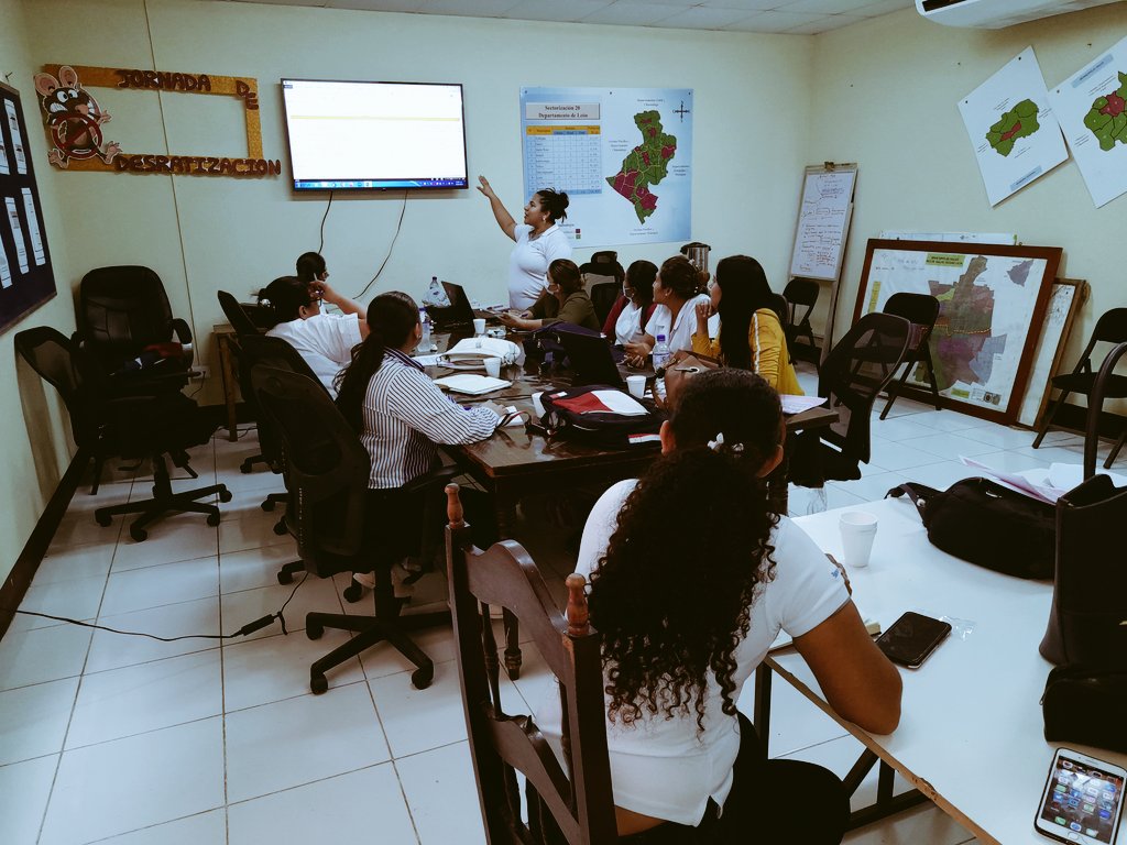 Silais_Leon's tweet photo. #2023JuntosVamosAdelante
Presentan Campaña Nacional Juventud Divino Tesoro a Responsables del Programa de  Adolescentes del #SilaisLeón

Con el objetivo fortalecer las acciones que se realizan a los Adolescentes en los municipios de #LeónRevolución 

#SaludEnFamiliaYComunidad https://t.co/mGTr7uyZ6D