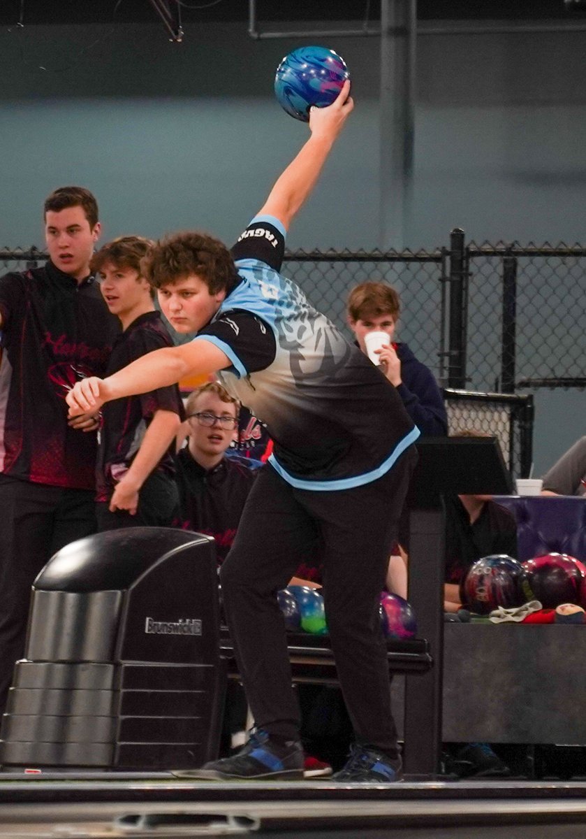 AHSAAnow's tweet photo. 📸 from Day 1 at the State Bowling Tournament in Gadsden https://t.co/AVGXkBEhwW