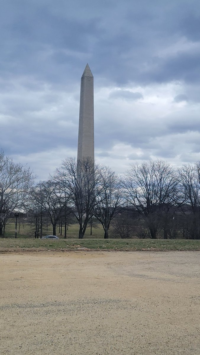TheSpookyStuff's tweet image. Today's running spot: National Mall

Hit my fastest time so far too! This plus size runner is going places a little quicker. #plussizerunning #plussizerunner #fatrunning #fatrunner