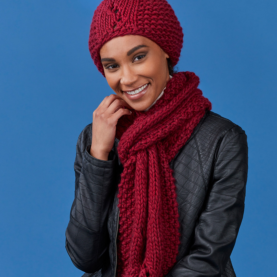 It seems like winter is finally arriving in the Northeast. 
Grab a quick #knit project like the Dawson Hat &amp; Scarf set in  Tahki Yarns HIghland Roving, so you can stay warm and look chic while doing it :) #knitting
Get the pattern here -> bit.ly/HRDawson