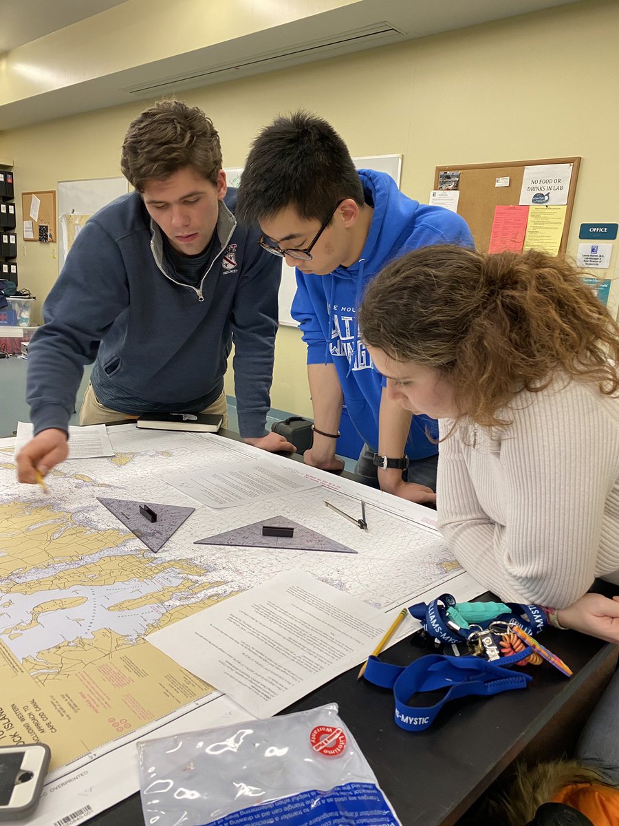 Nothing like a pre-Offshore navigation class 🧭 🗺️