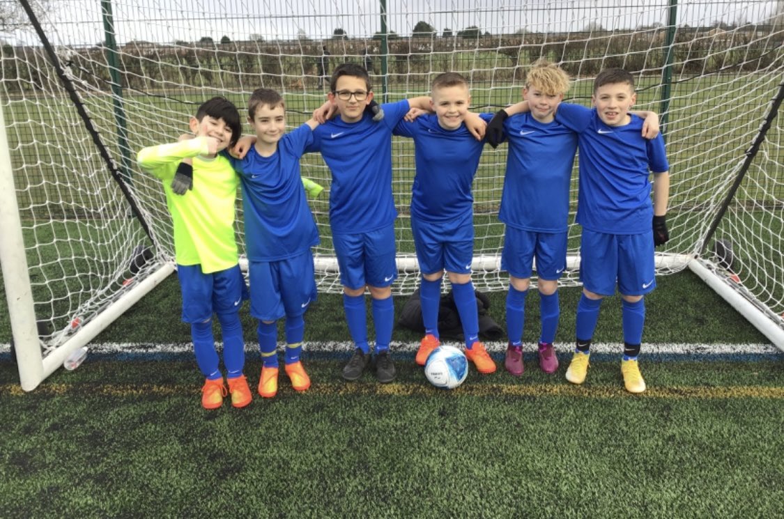 woodlands_pe's tweet photo. Here’s some action shots from their road to victory! @GTFCSET @HarbourLearning @WoodlandsA ⚽️ https://t.co/Ytx4v2hhzq