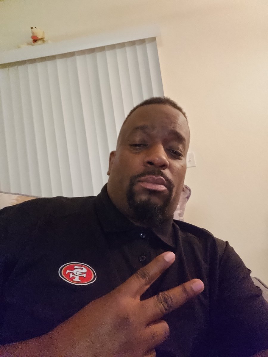 Rodzcomic's tweet image. Bang Bang Niner Gang! @49ers  Let's go to Philly and TCOB!
#Faithful