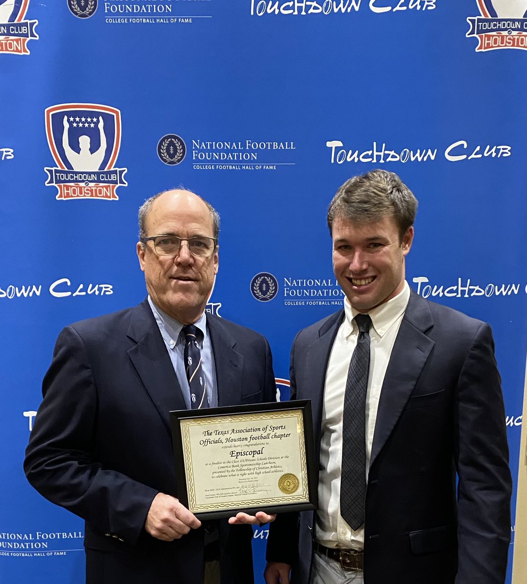 Steve Leisz (@CoachLeisz) on Twitter photo 2023-01-26 21:20:07 It’s always an incredible honor to be selected as a finalist for the Sportsmanship award by the Houston area football officials and the Touchdown Club. @EHSSports It’s always an incredible honor to be selected as a finalist for the Sportsmanship award by the Houston area football officials and the Touchdown Club. @EHSSports