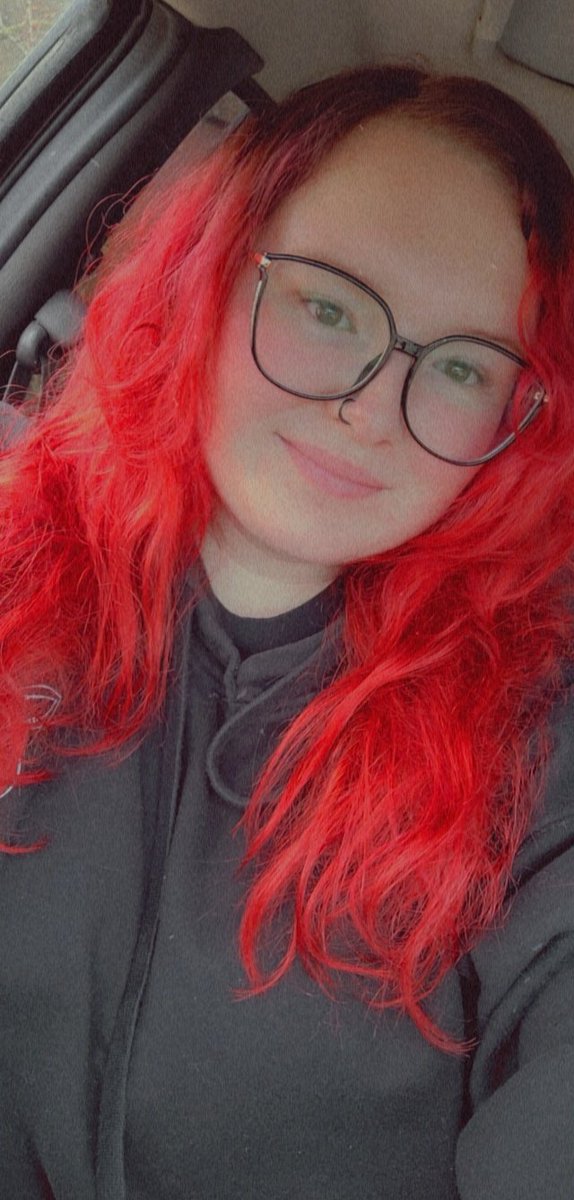 spookybunnydoll's tweet photo. Been riding the rollercoaster lately
Hoping things look up and I start feeling better
#spookshowbabydoll #dyedhair #alternativegirl #altgirls #altgirl #fashioncolor #purplehair #redhair #orangehair https://t.co/enZtwdZDyY
