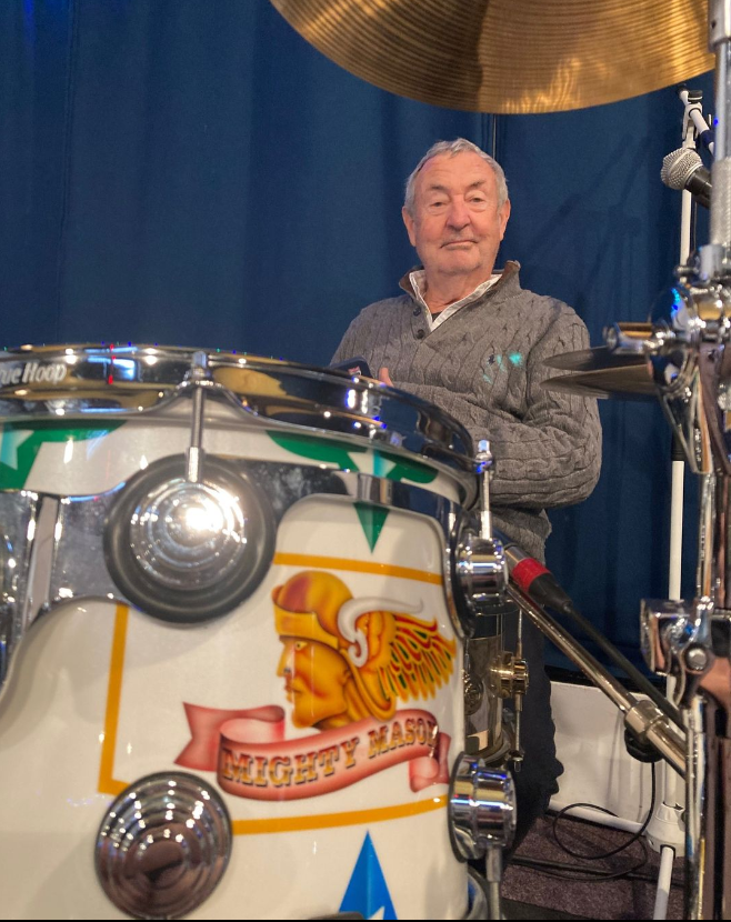 rocknrollgarag1's tweet photo. Happy 79 birthday to the legendary Pink Floyd drummer Nick Mason! https://t.co/dhvVbYUQp8