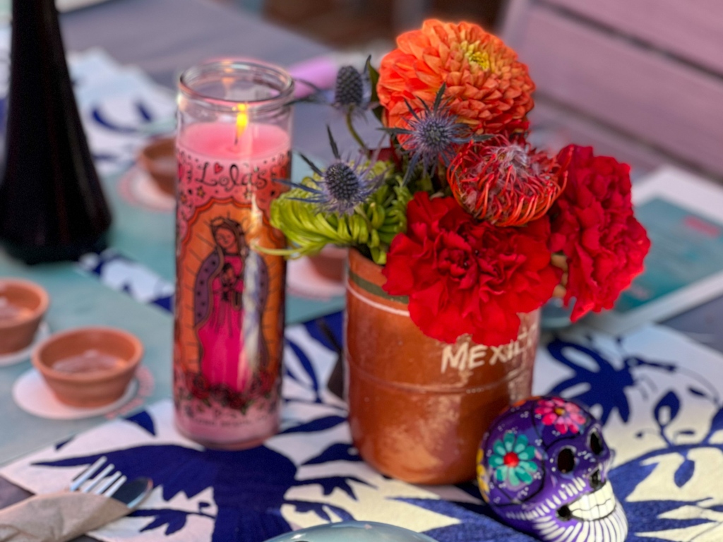 Lola'sMexicanCuisine tweet media