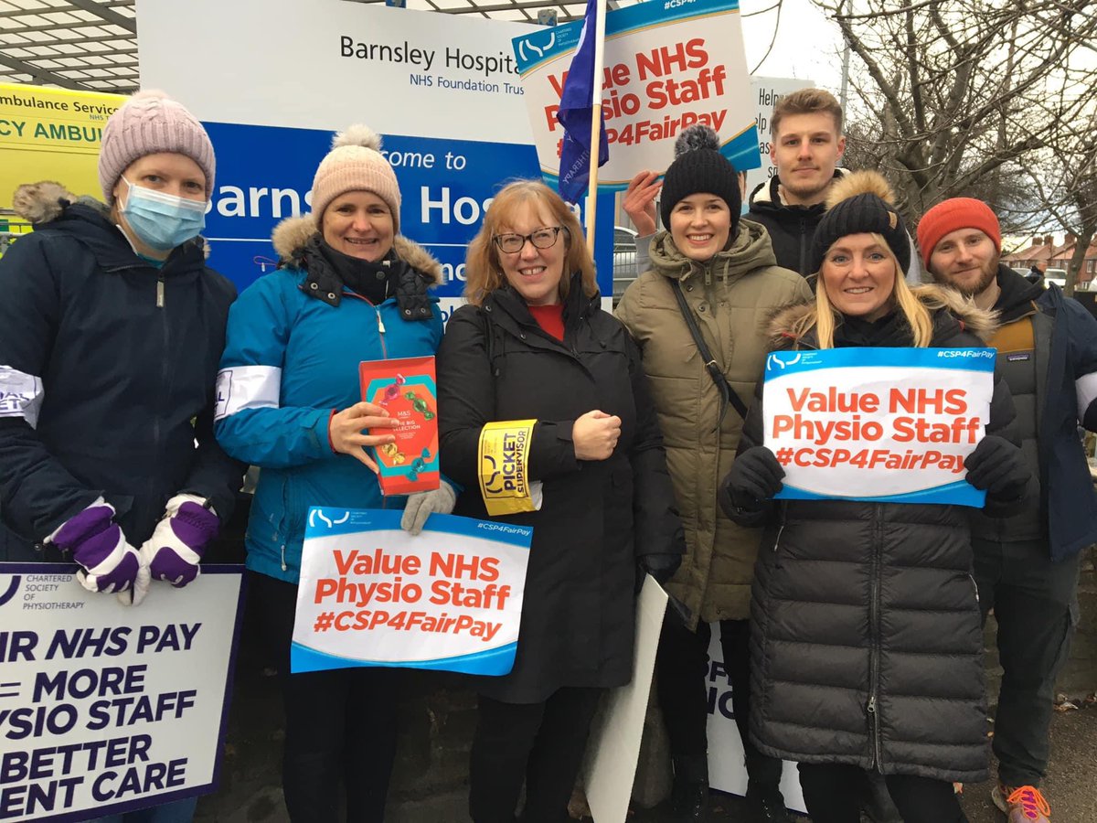 I’m supporting the CSP’s strike for fair pay today. For too long this Government have underpaid NHS staff who work tirelessly to maintain high standards of patient care, even recently amid a pandemic. Today we make a stand.

#CSP4FairPay 
@DanJarvisMP 
<a href="/CSPYorksHumber/">CSP Yorks & Humber</a>
