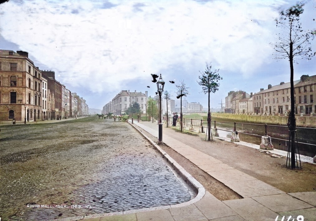 The #HistoricQuays at Grand Parade Cork was and still could be a very special place if we decided as a city to look after our heritage and care for the city as a place, making it a destination as well as liveable city #LOVEtheLEE not the WALLs Colourisation: Conor Ryan