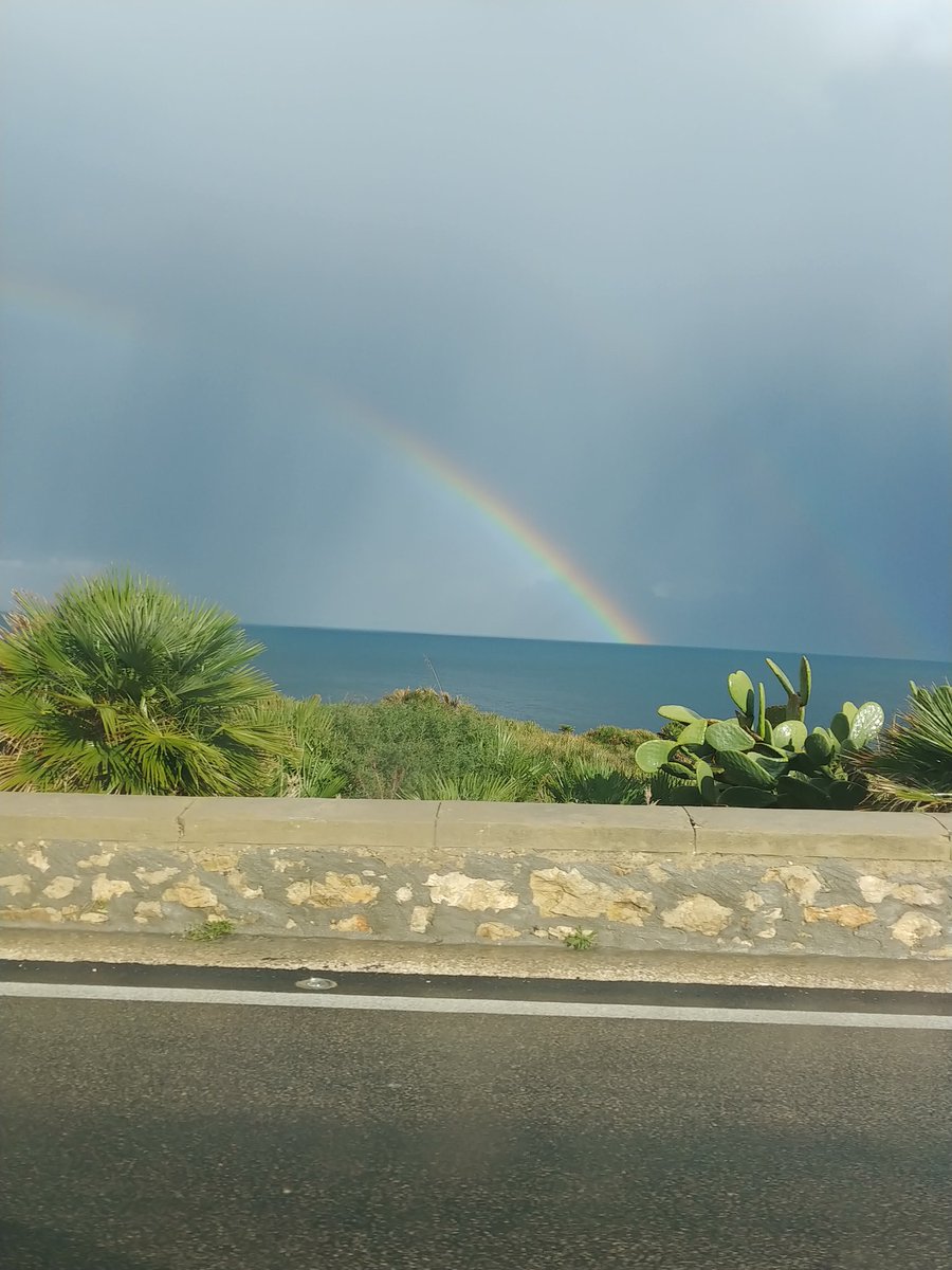 bbcocoi's tweet photo. Rainbow #Sicilia #bedandbreakfast #cocoi #sanvitolocapo https://t.co/I84WZQwJGC
