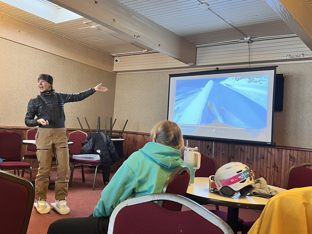 PineKnobSkiing's tweet photo. Heidi Ettlinger, PSIA Alpine Team Alumna Member, visited #SkiPineKnob this week & for 2 days she conducted instructor training clinics. โท๏ธ
๐ฟ Participants had a great time & are excited to use newfound skills & techniques.
โญ๏ธ @PSIAAASICentral
#PSIA #SkiInstructors #WomenSkiing https://t.co/5u9zLK3o1B