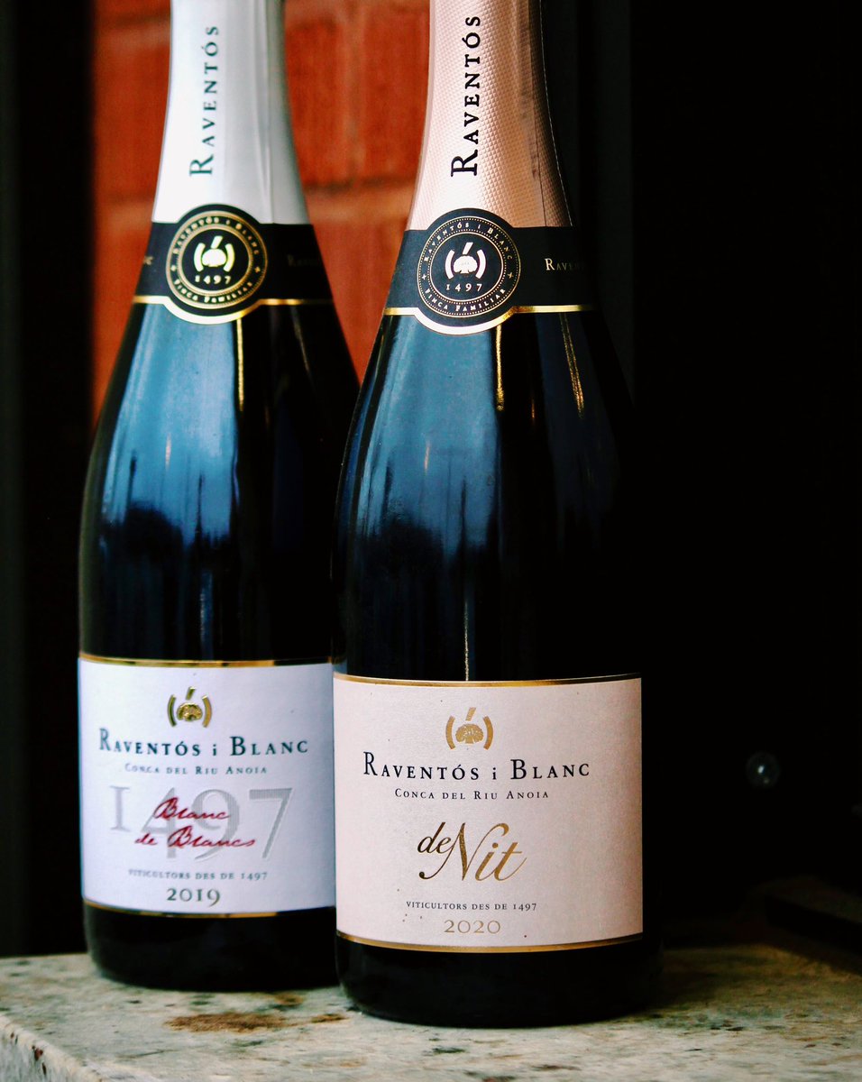 offthewallcafe's tweet photo. A regular Thursday is a good enough reason to pop some bubbly with friends! Share a bottle of one (or two) of these increible sparkling wines from Raventós i Blanc 🍾 https://t.co/X1roheIfu3