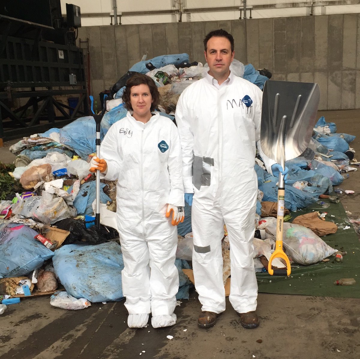 MichiganEGLE's tweet image. Every day is #FunAtWorkDay when you get to protect this beautiful state’s environment and public health! #TeamEGLE